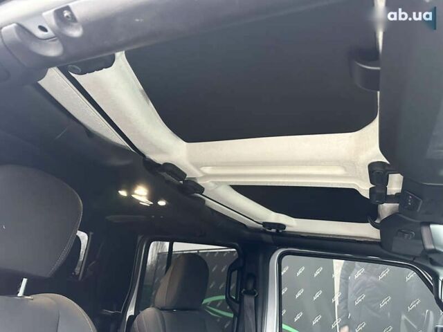 Джип Gladiator, об'ємом двигуна 3.6 л та пробігом 73 тис. км за 41500 $, фото 23 на Automoto.ua