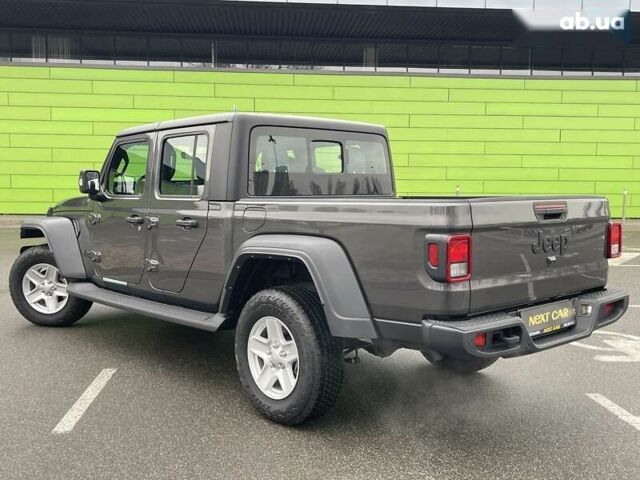 Джип Gladiator, объемом двигателя 3.6 л и пробегом 1 тыс. км за 57900 $, фото 9 на Automoto.ua