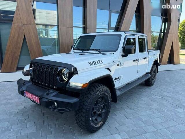 Джип Gladiator, объемом двигателя 3.6 л и пробегом 6 тыс. км за 38500 $, фото 1 на Automoto.ua