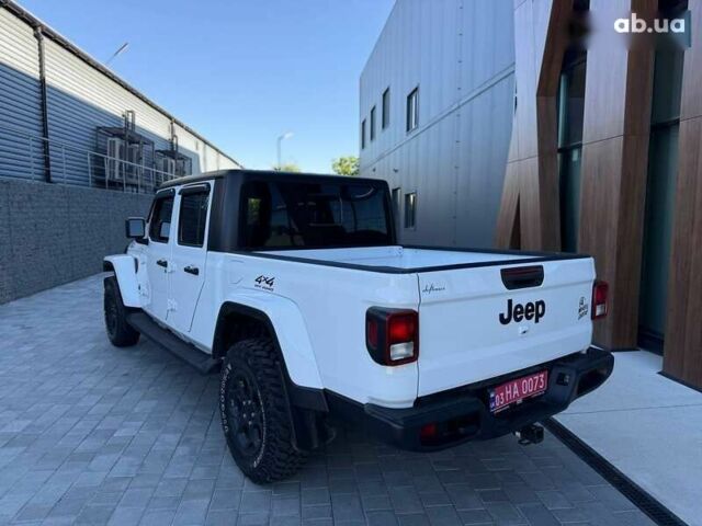 Джип Gladiator, объемом двигателя 3.6 л и пробегом 6 тыс. км за 38500 $, фото 2 на Automoto.ua