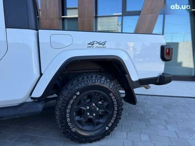 Джип Gladiator, объемом двигателя 3.6 л и пробегом 6 тыс. км за 38500 $, фото 4 на Automoto.ua