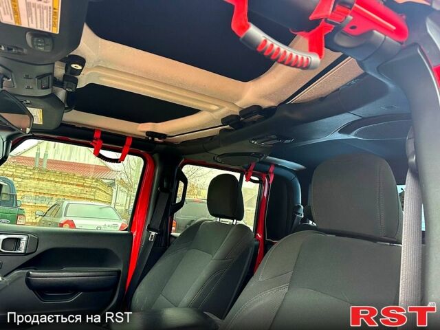 Джип Gladiator, объемом двигателя 3.6 л и пробегом 107 тыс. км за 28500 $, фото 7 на Automoto.ua