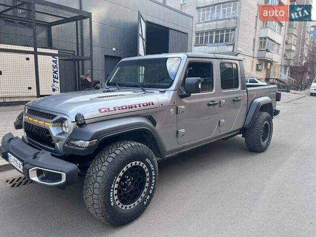 Серый Джип Gladiator, объемом двигателя 3.6 л и пробегом 56 тыс. км за 34600 $, фото 22 на Automoto.ua