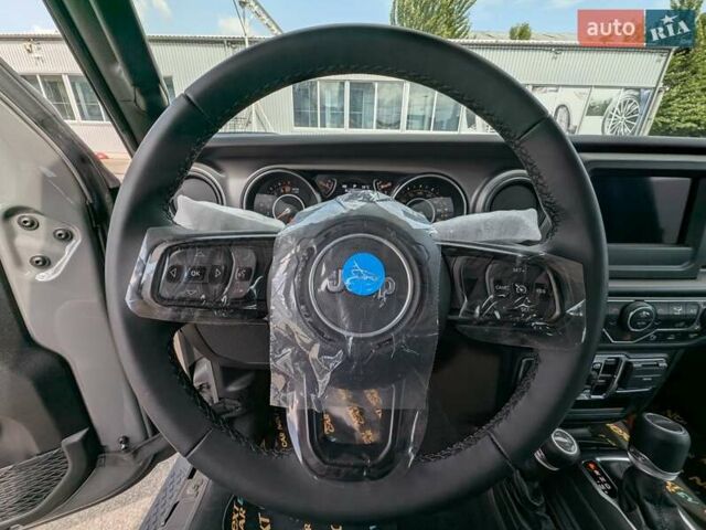 Серый Джип Gladiator, объемом двигателя 3.6 л и пробегом 1 тыс. км за 57900 $, фото 66 на Automoto.ua