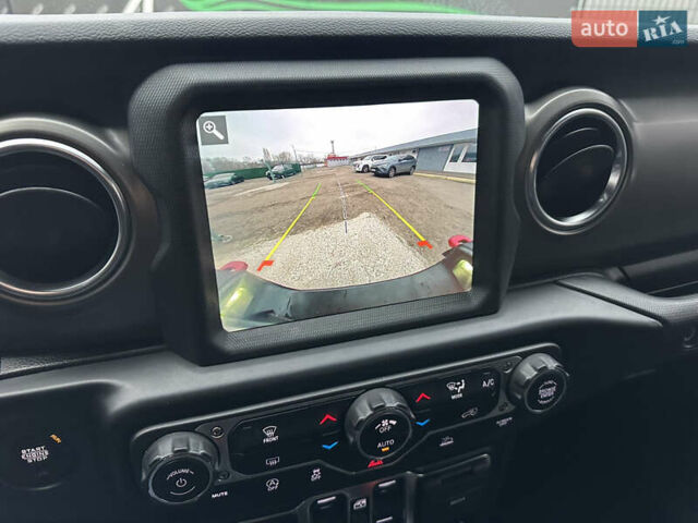 Сірий Джип Gladiator, об'ємом двигуна 3.6 л та пробігом 73 тис. км за 41500 $, фото 31 на Automoto.ua