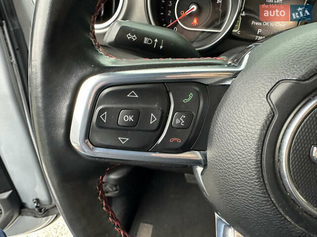 Сірий Джип Gladiator, об'ємом двигуна 3.6 л та пробігом 73 тис. км за 41500 $, фото 13 на Automoto.ua