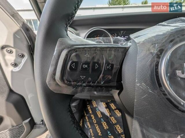 Серый Джип Gladiator, объемом двигателя 3.6 л и пробегом 1 тыс. км за 57900 $, фото 64 на Automoto.ua