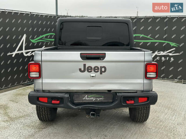 Сірий Джип Gladiator, об'ємом двигуна 3.6 л та пробігом 73 тис. км за 41500 $, фото 3 на Automoto.ua