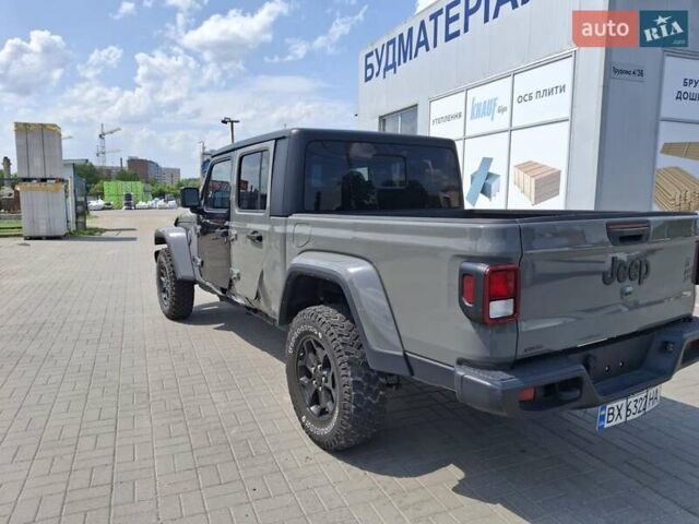 Сірий Джип Gladiator, об'ємом двигуна 3.6 л та пробігом 70 тис. км за 36500 $, фото 6 на Automoto.ua