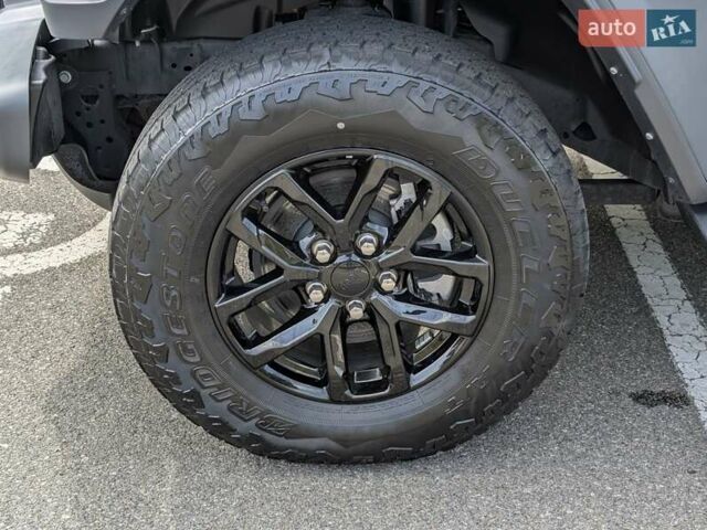 Серый Джип Gladiator, объемом двигателя 3.6 л и пробегом 1 тыс. км за 57900 $, фото 16 на Automoto.ua