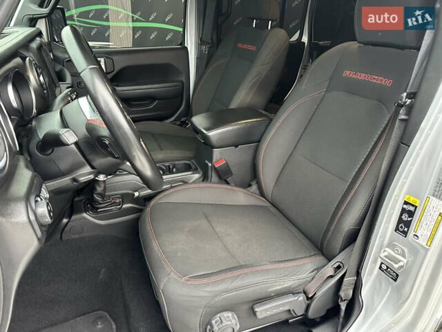 Сірий Джип Gladiator, об'ємом двигуна 3.6 л та пробігом 73 тис. км за 41500 $, фото 15 на Automoto.ua