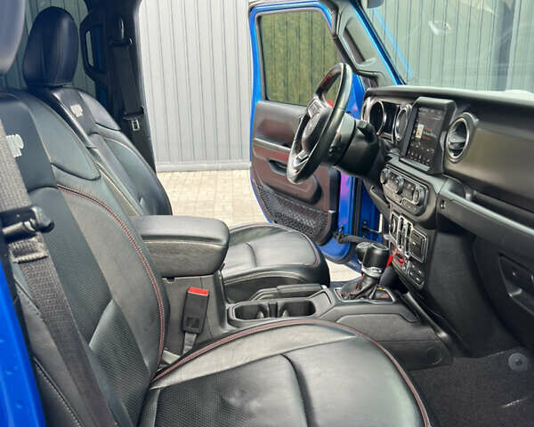 Синій Джип Gladiator, об'ємом двигуна 3.6 л та пробігом 54 тис. км за 48900 $, фото 15 на Automoto.ua