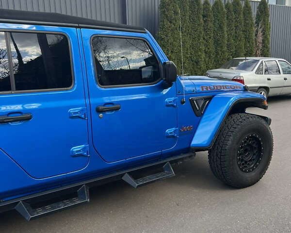 Синій Джип Gladiator, об'ємом двигуна 3.6 л та пробігом 54 тис. км за 48900 $, фото 10 на Automoto.ua