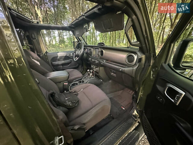 Зеленый Джип Gladiator, объемом двигателя 2.99 л и пробегом 63 тыс. км за 53000 $, фото 27 на Automoto.ua