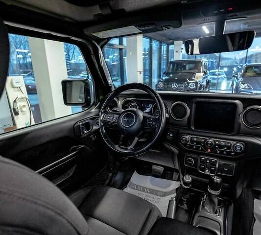 Зеленый Джип Gladiator, объемом двигателя 3 л и пробегом 66 тыс. км за 53000 $, фото 6 на Automoto.ua