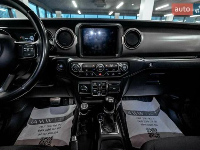 Зеленый Джип Gladiator, объемом двигателя 3 л и пробегом 66 тыс. км за 53000 $, фото 8 на Automoto.ua