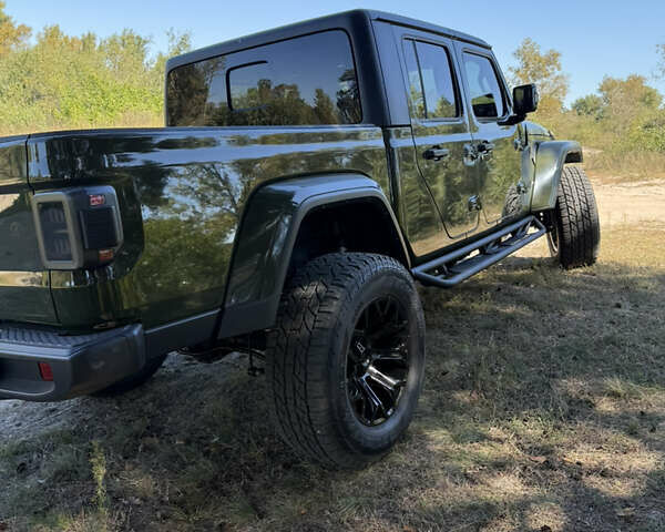 Зелений Джип Gladiator, об'ємом двигуна 3.6 л та пробігом 11 тис. км за 57500 $, фото 6 на Automoto.ua