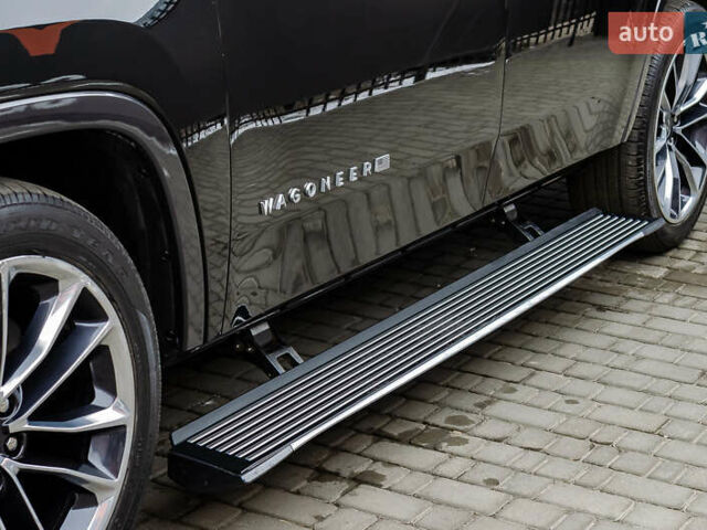 Джип Wagoneer 2021 в Киеве на Automoto.ua Черный Джип Wagoneer, объемом двигателя 5.65 л и пробегом 27 тыс. км за 64500 $, фото 16 на Automoto.ua