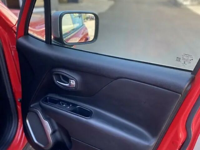 Червоний Джип Wagoneer, об'ємом двигуна 2.4 л та пробігом 50 тис. км за 17900 $, фото 4 на Automoto.ua