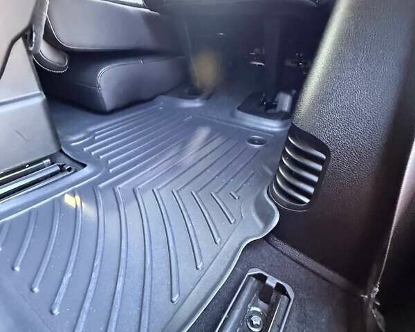 Джип Wagoneer 2022 у Львові на Automoto.ua Червоний Джип Wagoneer, об'ємом двигуна 5.65 л та пробігом 150 тис. км за 54999 $, фото 12 на Automoto.ua