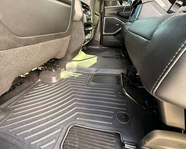 Джип Wagoneer 2022 у Львові на Automoto.ua Червоний Джип Wagoneer, об'ємом двигуна 5.65 л та пробігом 150 тис. км за 54999 $, фото 50 на Automoto.ua