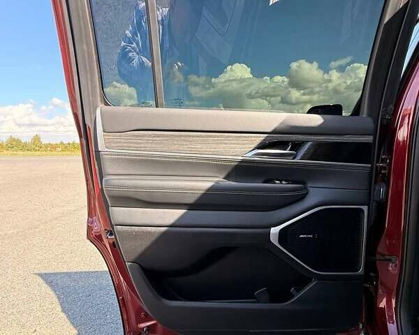 Джип Wagoneer 2022 у Львові на Automoto.ua Червоний Джип Wagoneer, об'ємом двигуна 5.65 л та пробігом 150 тис. км за 54999 $, фото 25 на Automoto.ua