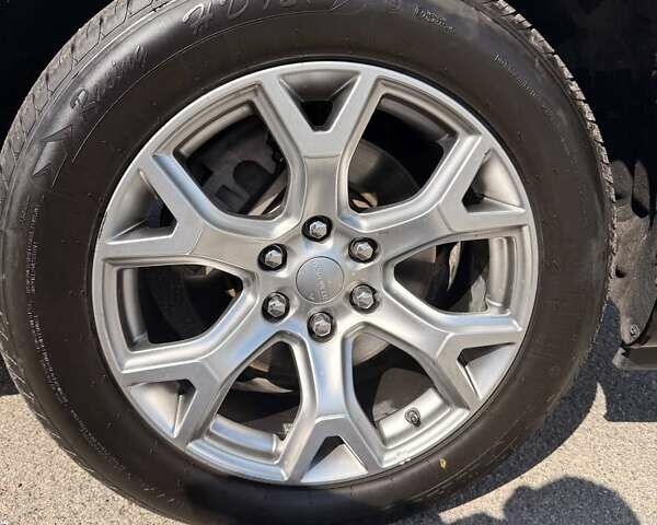 Джип Wagoneer 2022 у Львові на Automoto.ua Червоний Джип Wagoneer, об'ємом двигуна 5.65 л та пробігом 150 тис. км за 54999 $, фото 18 на Automoto.ua