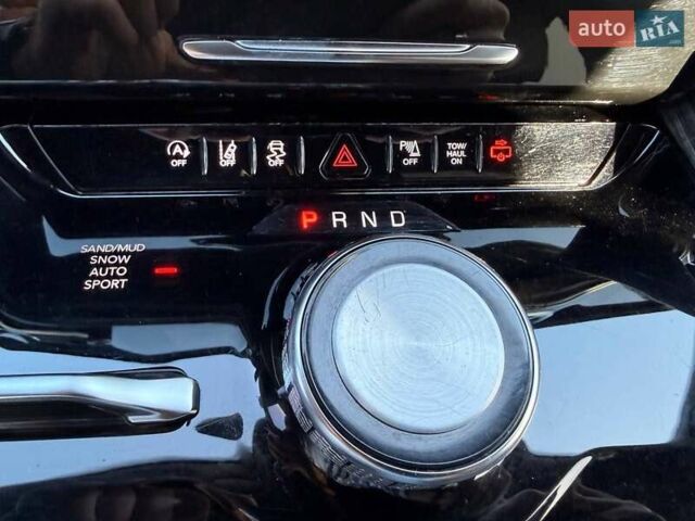 Джип Wagoneer 2022 у Львові на Automoto.ua Червоний Джип Wagoneer, об'ємом двигуна 5.65 л та пробігом 150 тис. км за 54999 $, фото 35 на Automoto.ua