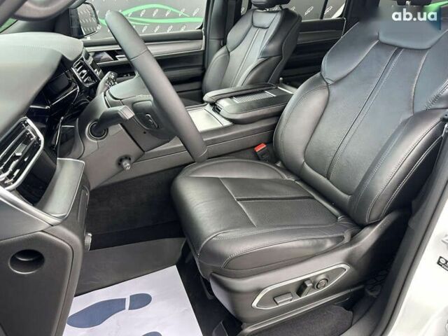 Джип Wagoneer, объемом двигателя 3 л и пробегом 31 тыс. км за 63000 $, фото 7 на Automoto.ua