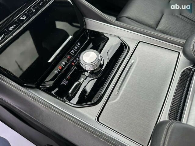 Джип Wagoneer, объемом двигателя 3 л и пробегом 31 тыс. км за 63000 $, фото 13 на Automoto.ua