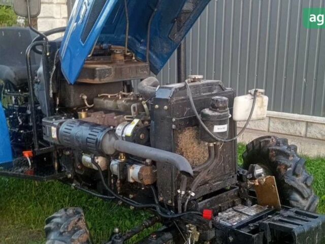 Джинма JMT 404, об'ємом двигуна 2.55 л та пробігом 0 тис. км за 6200 $, фото 1 на Automoto.ua
