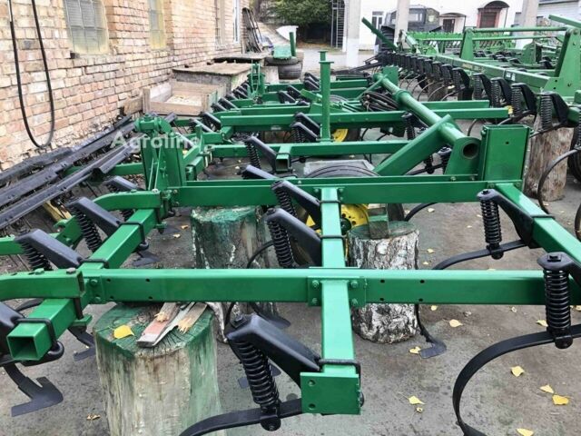 Зеленый Джон Дир 1010, объемом двигателя 0 л и пробегом 0 тыс. км за 7975 $, фото 14 на Automoto.ua