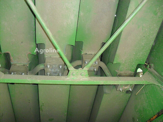 Джон Дир 1052, объемом двигателя 0 л и пробегом 0 тыс. км за 36054 $, фото 16 на Automoto.ua