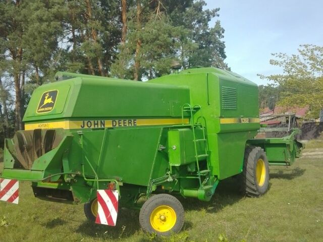 Зелений Джон Дір 1052, об'ємом двигуна 1.22 л та пробігом 3 тис. км за 22500 $, фото 1 на Automoto.ua