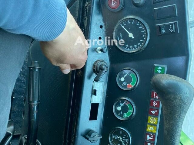 Зеленый Джон Дир 1052, объемом двигателя 0 л и пробегом 0 тыс. км за 30271 $, фото 31 на Automoto.ua