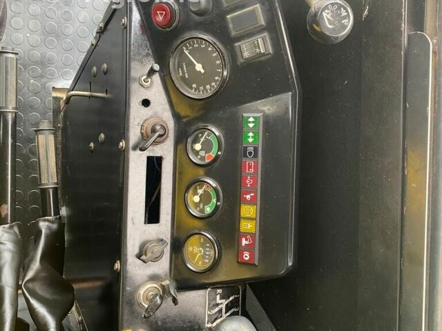 Зелений Джон Дір 1055, об'ємом двигуна 0 л та пробігом 0 тис. км за 33182 $, фото 14 на Automoto.ua