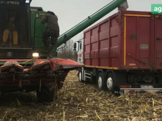 Джон Дір 1072 1983 у Золотоноше на Automoto.ua Джон Дір 1072, об'ємом двигуна 0 л та пробігом 0 тис. км за 24500 $, фото 3 на Automoto.ua