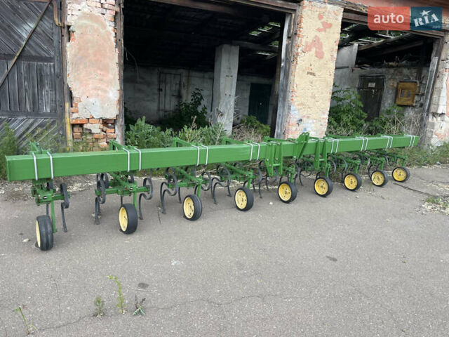 Джон Дир 1210G, объемом двигателя 0 л и пробегом 2 тыс. км за 2400 $, фото 3 на Automoto.ua