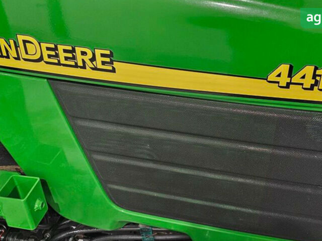 Джон Дир 131 2004 в Звенигородка на Automoto.ua Джон Дир 131, объемом двигателя 6 л и пробегом 0 тыс. км за 14878 $, фото 5 на Automoto.ua