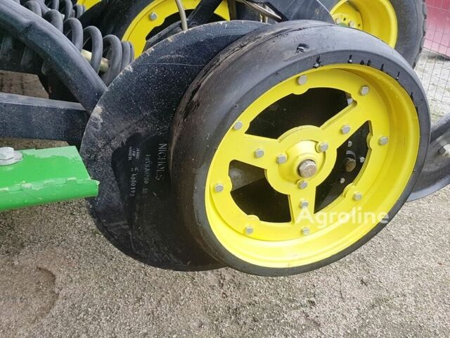 Зелений Джон Дір 1590, об'ємом двигуна 0 л та пробігом 0 тис. км за 69812 $, фото 8 на Automoto.ua