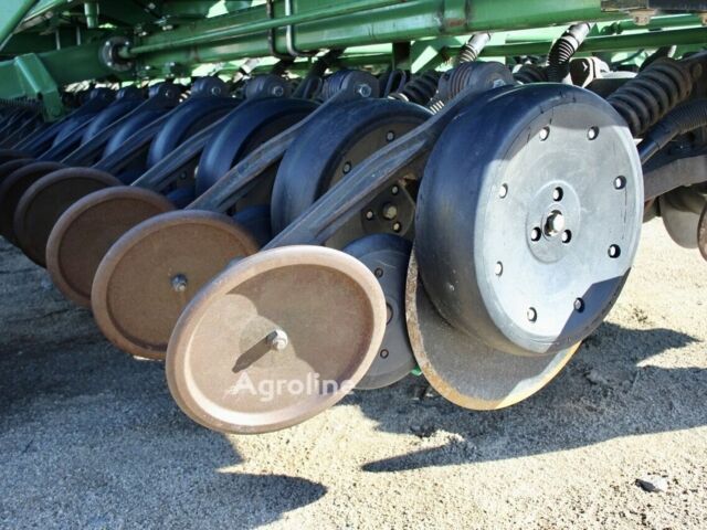 Зелений Джон Дір 1590, об'ємом двигуна 0 л та пробігом 0 тис. км за 35158 $, фото 17 на Automoto.ua