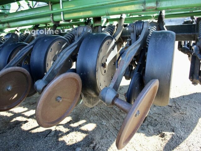 Зелений Джон Дір 1590, об'ємом двигуна 0 л та пробігом 0 тис. км за 35158 $, фото 16 на Automoto.ua