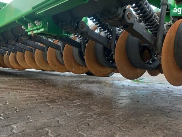 Джон Дир 1890, объемом двигателя 0 л и пробегом 0 тыс. км за 160000 $, фото 6 на Automoto.ua