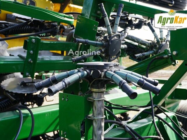 Зеленый Джон Дир 1890, объемом двигателя 0 л и пробегом 0 тыс. км за 174853 $, фото 14 на Automoto.ua