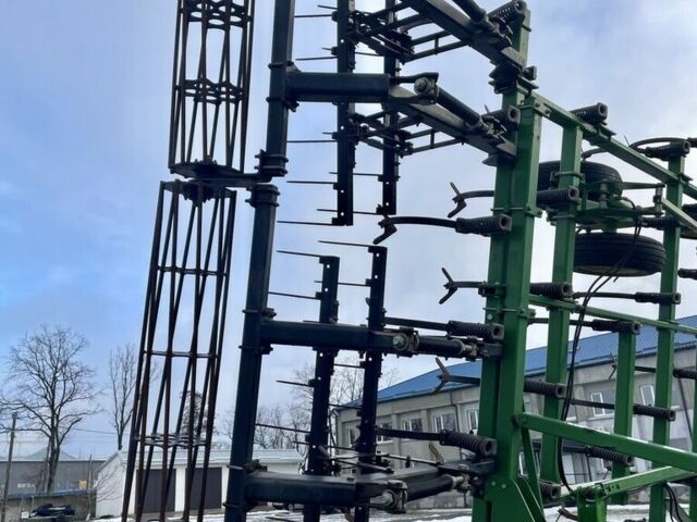 Зеленый Джон Дир 2210, объемом двигателя 0 л и пробегом 0 тыс. км за 35098 $, фото 6 на Automoto.ua