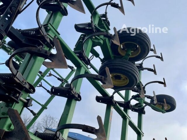 Зеленый Джон Дир 2210, объемом двигателя 0 л и пробегом 0 тыс. км за 35098 $, фото 5 на Automoto.ua