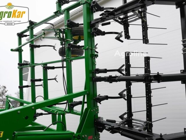 Зеленый Джон Дир 2210, объемом двигателя 0 л и пробегом 0 тыс. км за 48947 $, фото 9 на Automoto.ua