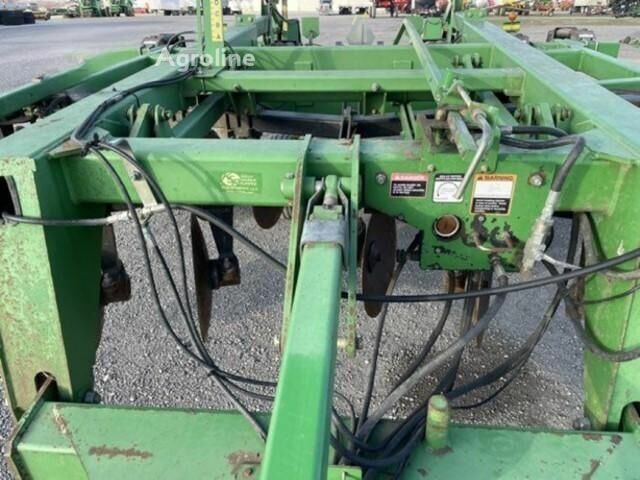 Зелений Джон Дір 2700, об'ємом двигуна 0 л та пробігом 0 тис. км за 27865 $, фото 9 на Automoto.ua