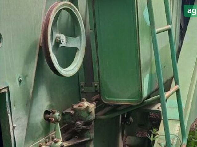 Джон Дир 330, объемом двигателя 0 л и пробегом 0 тыс. км за 6400 $, фото 6 на Automoto.ua