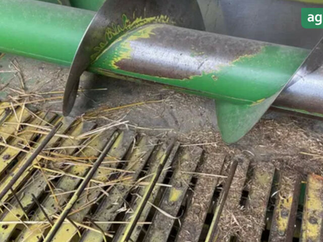 Джон Дір 330, об'ємом двигуна 0 л та пробігом 0 тис. км за 5000 $, фото 1 на Automoto.ua